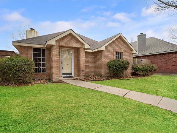 Living room of 7892 Abbey Rd